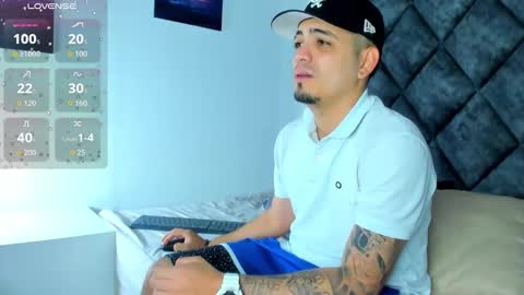 O W E N - S T O N E online show from November 22, 12:26 pm