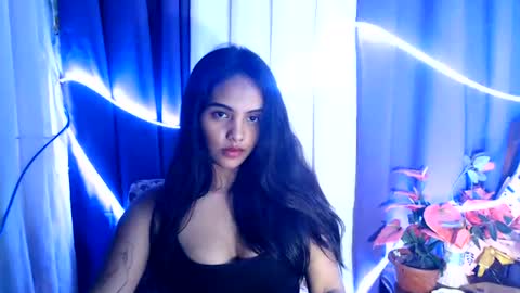 Snapshot of oxana_wetpussy chatting on July 12, 6:48 am oxana_wetpussy online show from July 12, 6:48 am