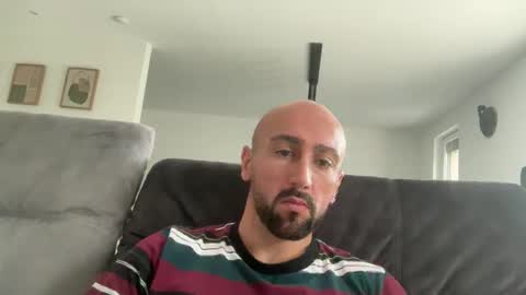 oxlade59 online show from October 25, 11:07 am