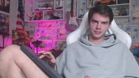 Mike online show from February 26, 5:39 pm