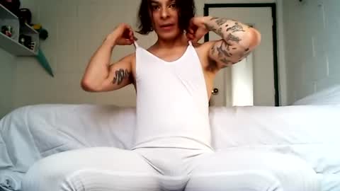 Snapshot of oxxy_jean chatting on June 13, 12:25 pm Jeannifer online show from June 13, 12:25 pm