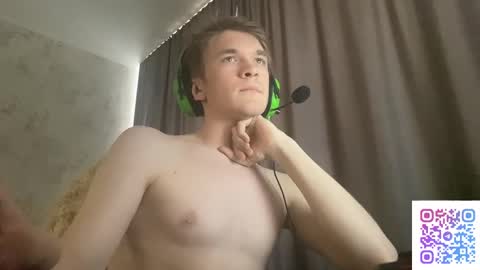 Snapshot of oydikey chatting on February 12, 11:51 am Oydin online show from February 12, 11:51 am