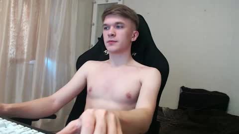 Snapshot of oydikey chatting on October 1, 12:11 pm Oydin online show from October 1, 12:11 pm