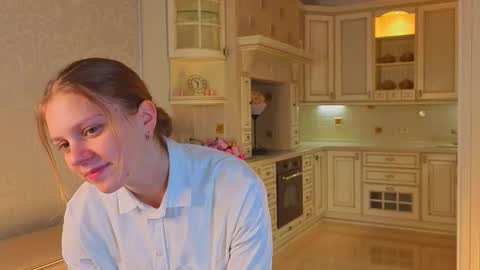 Snapshot of ozellaelazegui chatting on December 2, 12:32 pm Call me Gabriela online show from December 2, 12:32 pm