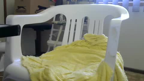 Snapshot of ozzienuts21153 chatting on November 25, 2:22 am ozzienuts21153 online show from November 25, 2:22 am