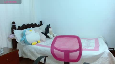 Snapshot of p_sweet_ chatting on December 27, 10:26 pm p_sweet_ online show from December 27, 10:26 pm