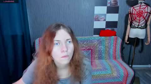 Ella online show from November 19, 7:52 am