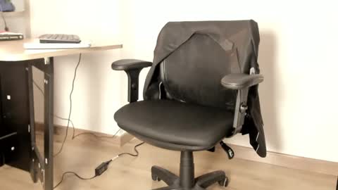 Snapshot of pablo_rincon95 chatting on January 16, 8:36 pm pablo rincon95 online show from January 16, 8:36 pm