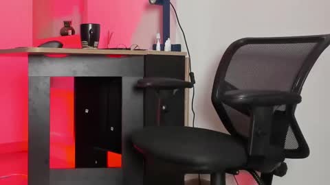 Snapshot of pablo_rincon95 chatting on February 26, 11:20 am pablo rincon95 online show from February 26, 11:20 am