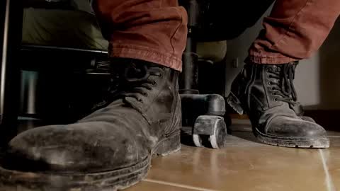 Snapshot of pablomenesssl chatting on February 14, 9:33 pm Pablo Meness online show from February 14, 9:33 pm