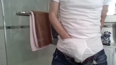 Snapshot of paco15000 chatting on February 1, 8:51 pm Paco online show from February 1, 8:51 pm