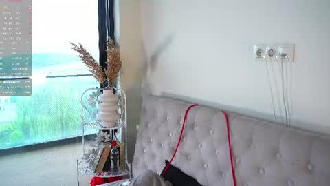 Snapshot of pafosstar chatting on July 28, 11:17 am Kimlovense is activeThere are legends that in this room all your wishes can come true Private is Open online show from July 28, 11:17 am