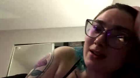 Snapshot of paigechantel chatting on March 25, 4:07 am paigechantel online show from March 25, 4:07 am