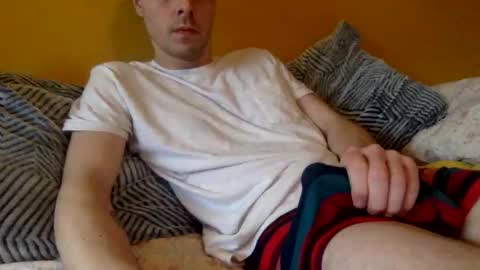 Snapshot of paintdude424 chatting on January 10, 5:34 pm paintdude424 online show from January 10, 5:34 pm