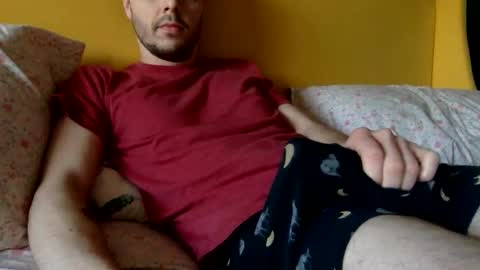 Snapshot of paintdude424 chatting on March 3, 5:18 pm paintdude424 online show from March 3, 5:18 pm