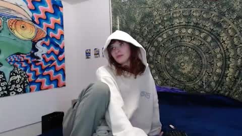 Snapshot of pairexe chatting on May 7, 6:46 pm Natalia Phantom online show from May 7, 6:46 pm