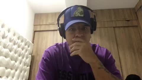 paisaexotico online show from September 25, 2:37 am