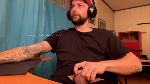 Snapshot of pajen33 chatting on November 14, 12:53 am pajen33 online show from November 14, 12:53 am