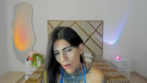 palechor online show from November 28, 5:21 am