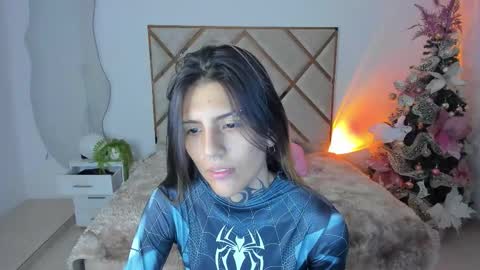 palechor online show from December 15, 3:33 am