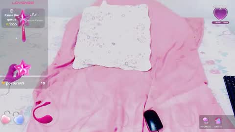 Snapshot of palma_milf chatting on December 6, 12:34 am palma  independent model online show from December 6, 12:34 am