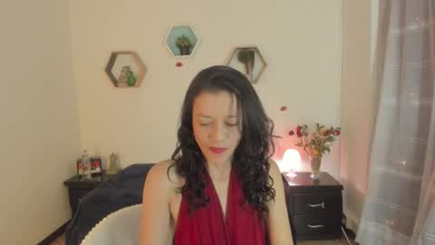 Paloma  online show from February 14, 9:00 pm