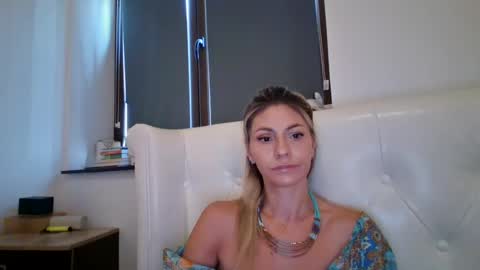 Pamela051087 online show from August 4, 2:30 pm