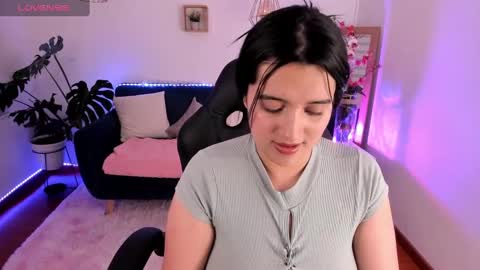 Snapshot of pamela_cheverry chatting on February 6, 9:53 am Pamela online show from February 6, 9:53 am