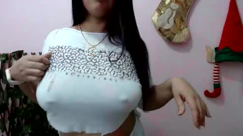 Snapshot of pamela_claus chatting on December 15, 6:15 pm Pamela Claus online show from December 15, 6:15 pm
