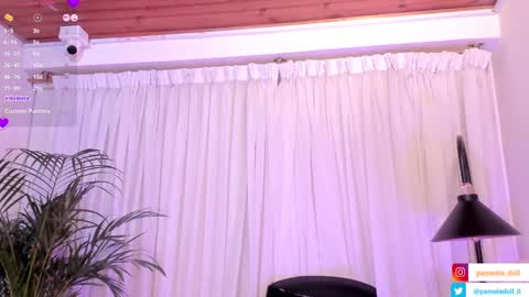 Snapshot of pamela_doll3 chatting on February 8, 8:52 am pamela online show from February 8, 8:52 am