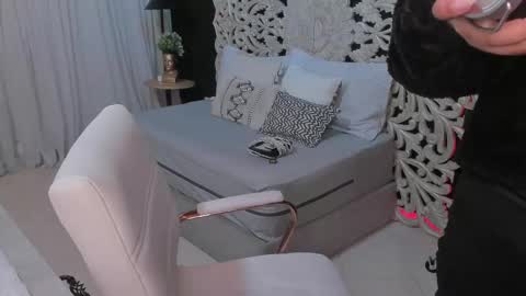 Snapshot of pamela_doll3 chatting on September 24, 4:05 am pamela online show from September 24, 4:05 am