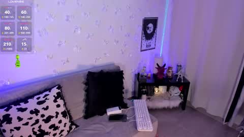 pamela online show from May 23, 6:29 am