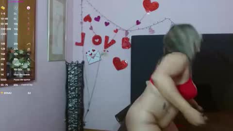 pamela_echeverria online show from June 8, 12:27 pm