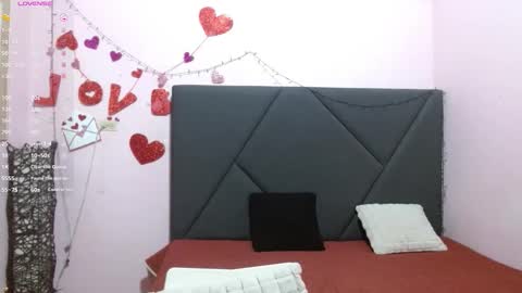 pamela_echeverria online show from June 9, 11:11 am