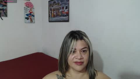 pamela_echeverria online show from July 28, 11:28 am