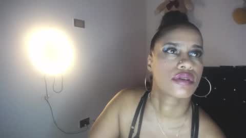 Snapshot of pamela_guzmaan_ chatting on October 10, 8:19 pm PAMELA online show from October 10, 8:19 pm