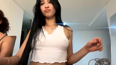 Snapshot of pamela_milleer chatting on December 28, 6:39 am pamela_milleer online show from December 28, 6:39 am