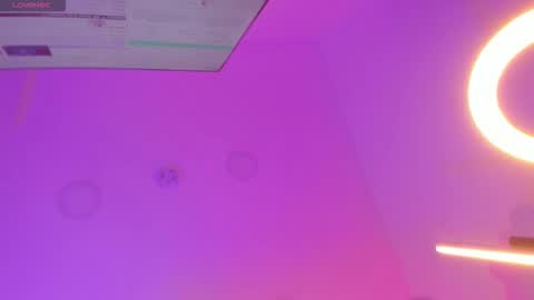Snapshot of pamela_vega chatting on November 11, 11:43 am Manuela online show from November 11, 11:43 am