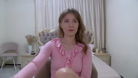 Pamela Blair online show from February 4, 6:04 am