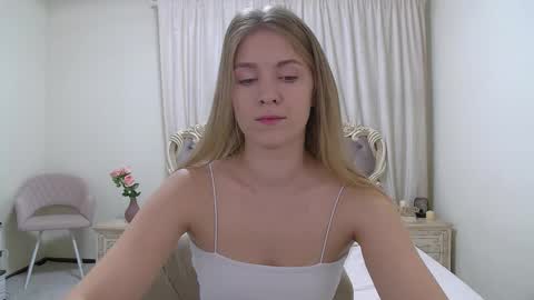 Pamela Blair online show from October 8, 7:28 am