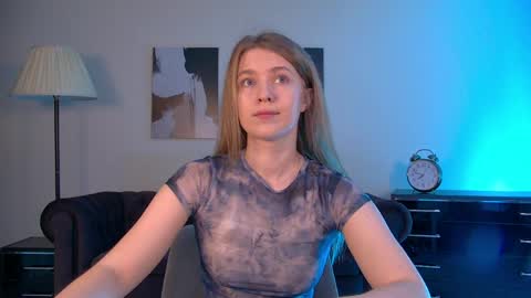 Snapshot of pamelablair chatting on May 15, 7:21 pm Pamela Blair online show from May 15, 7:21 pm
