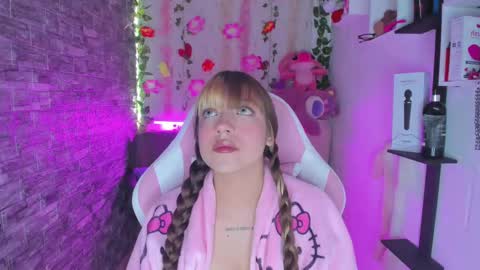 Snapshot of pamelajhonsom chatting on December 14, 1:59 pm pamelajhonsom online show from December 14, 1:59 pm