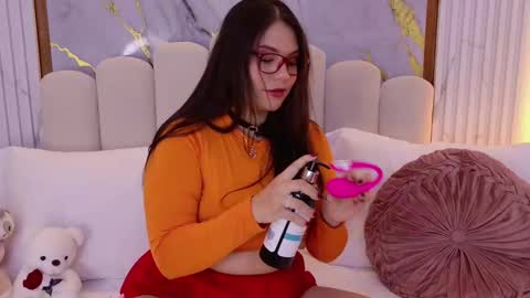 Pamela  online show from October 17, 1:03 pm