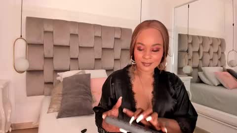 Snapshot of pamelamendez_ chatting on November 30, 3:54 am Pamela online show from November 30, 3:54 am