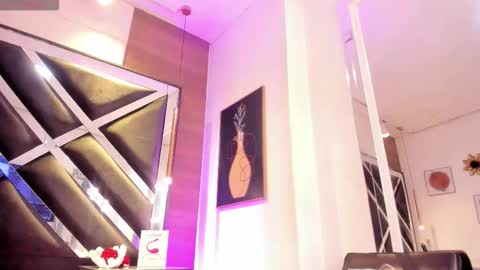 pam  online show from March 17, 5:05 pm