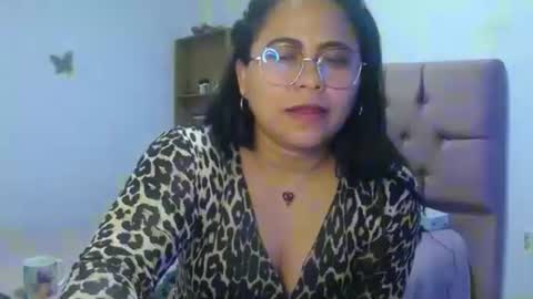 Snapshot of pamelitamartin chatting on October 22, 5:45 pm pamelitamartin online show from October 22, 5:45 pm