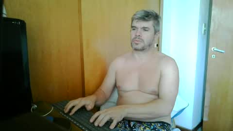 Pancho Madrid online show from April 29, 6:58 pm