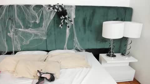 Snapshot of pandorabianchi_ chatting on October 20, 11:43 am PANDORA online show from October 20, 11:43 am