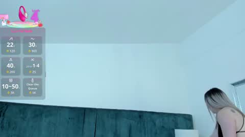 Snapshot of pandorabianchi_ chatting on July 17, 10:44 am PANDORA online show from July 17, 10:44 am