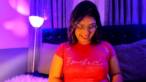 Snapshot of pandoracherry chatting on January 10, 2:35 am Pandora online show from January 10, 2:35 am